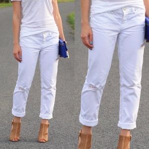 ⭐️HP⭐️ LOFT Boyfriend Jeans